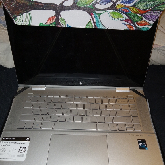 Computer case - Picture 4 of 4